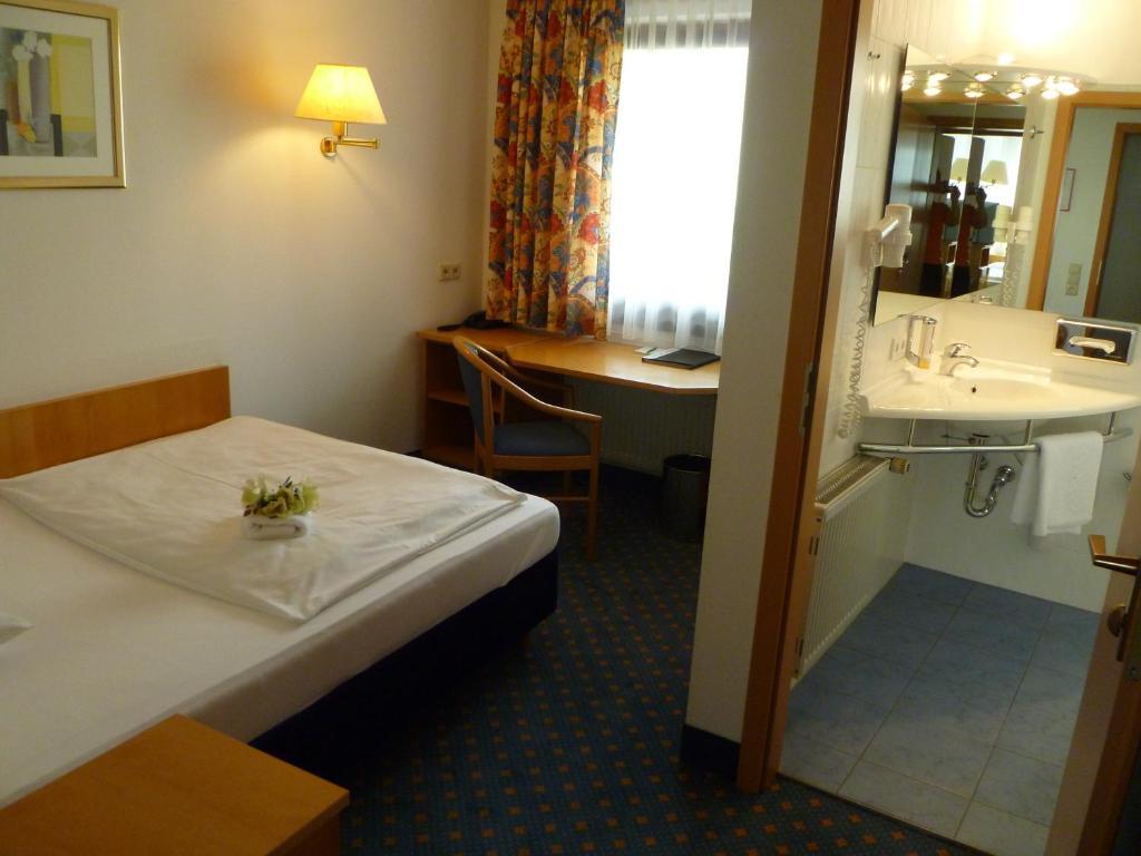 Hotel Am Feuersee Stuttgart Exterior photo
